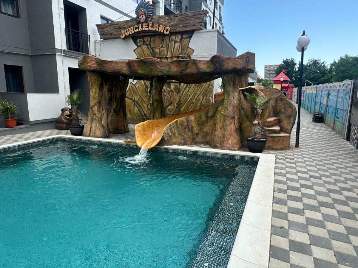 Atlantic Hotel *
