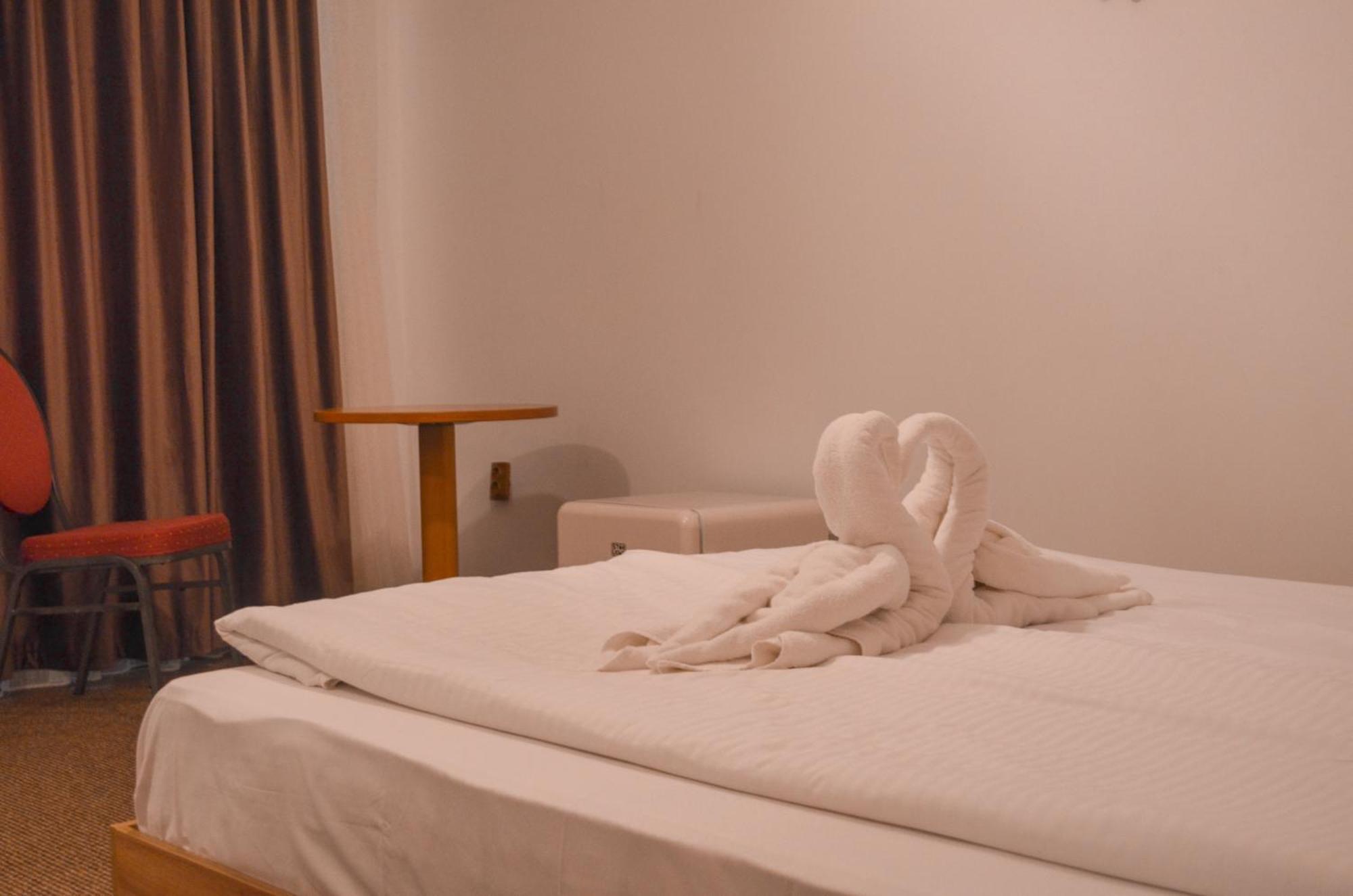 Atlantic Hotel *